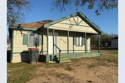 1630 Fitzhugh Avenue, Paris, TX 75460 - Photo 1