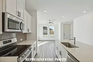 5328 Springlake Pkwy, Haltom City, TX 76117 - Photo 8