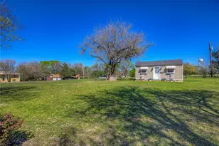 697 Tawakoni Dr, East Tawakoni, TX 75472 - Photo 32