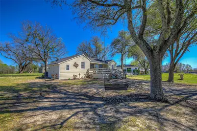 697 Tawakoni Drive, East Tawakoni, TX 75472 - Photo 4