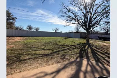 522 Crestwood Drive, Eastland, TX 76448 - Photo 4