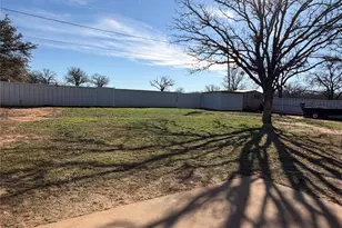 522 Crestwood Dr, Eastland, TX 76448 - Photo 4