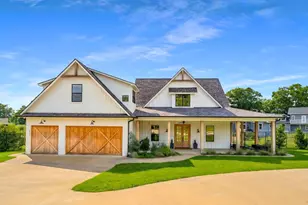 205 Oak Creek Dr, Tool, TX 75143 - Photo 2