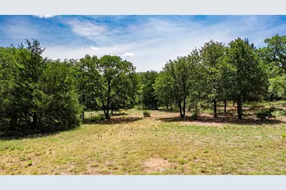 310 Rolling Bend, Alvord, TX 76225 - Photo 2
