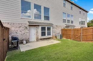 2700 Club Ridge Dr, Lewisville, TX 75067 - Photo 16