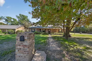 6828 Mandy Ln, Tyler, TX 75703 - Photo 40