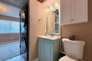 9807 Walnut St, Dallas, TX 75243 - Photo 16