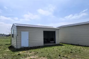 9220 Colorado St, Joshua, TX 76058 - Photo 16