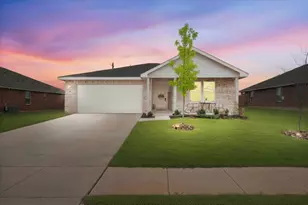 513 Jameson St, Springtown, TX 76082 - Photo 30