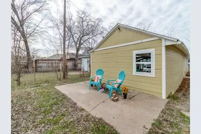 923 S First Street, Sherman, TX 75090 - Photo 12