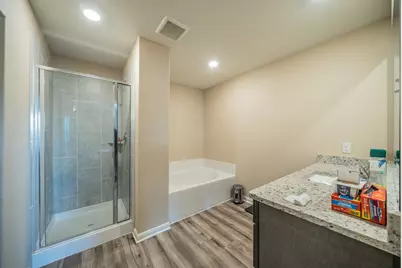 360 Ridgeland Oaks Drive, Fort Worth, TX 76120 - Photo 12
