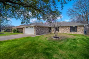415 Dow Ross Blvd, Duncanville, TX 75116 - Photo 16