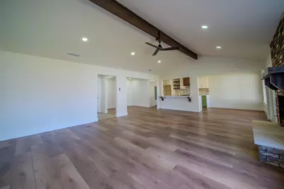 415 Dow Ross Boulevard, Duncanville, TX 75116 - Photo 6