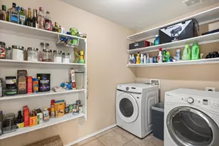 941 Honey Locust Ln, Crowley, TX 76036 - Photo 12