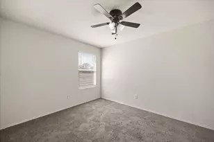 941 Honey Locust Ln, Crowley, TX 76036 - Photo 16