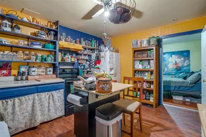 1109 Chase Avenue, Cleburne, TX 76031 - Photo 8