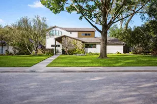 9747 Broken Bow Rd, Dallas, TX 75238 - Photo 2