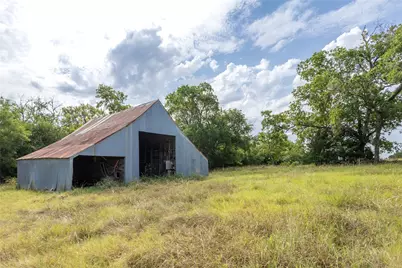 1966 County Road 2980, Windom, TX 75492 - Photo 8