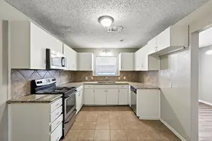 1807 S Vernon Ave, Dallas, TX 75224 - Photo 8