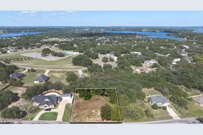 4011 Iron Horse Trail, Granbury, TX 76048 - Photo 1