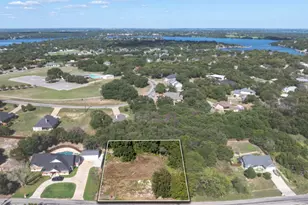 4011 Iron Horse Trail, Granbury, TX 76048 - Photo 1