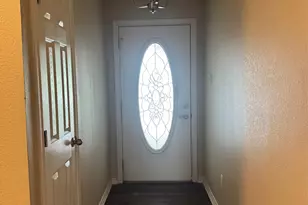 6918 Sayle St, Greenville, TX 75402 - Photo 2