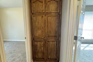 6918 Sayle St, Greenville, TX 75402 - Photo 8