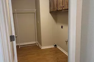 6918 Sayle St, Greenville, TX 75402 - Photo 16