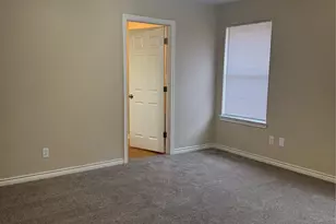 6918 Sayle St, Greenville, TX 75402 - Photo 20