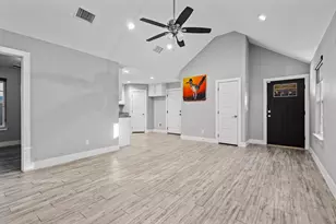 1319 W Gandy St, Denison, TX 75020 - Photo 4