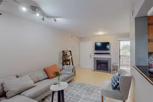 5916 Gaston Ave, Dallas, TX 75214 - Photo 2