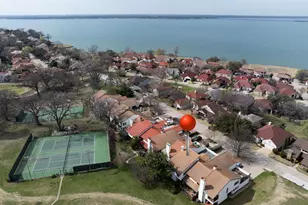 3019 Lakeside Dr, Rockwall, TX 75087 - Photo 1