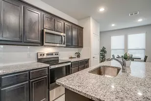 440 Milverton Dr, Fort Worth, TX 76036 - Photo 16