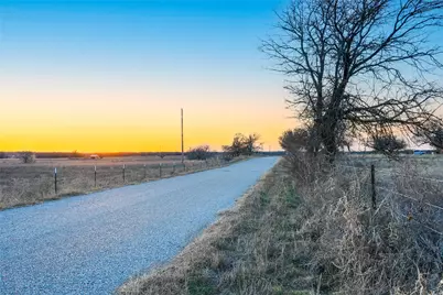 187 Cr-1750, Chico, TX 76431 - Photo 14