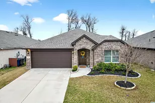 532 Lucas Ln, Lavon, TX 75166 - Photo 1