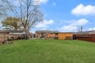 106 W Vista Dr, Garland, TX 75041 - Photo 22