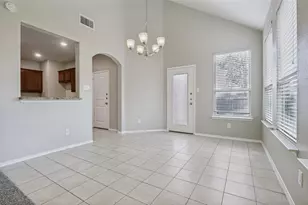 209 Riverdell Ct, Lancaster, TX 75146 - Photo 4