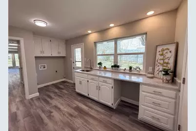 2805 Burlwood Drive, Dalworthington Gardens, TX 76016 - Photo 18