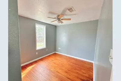 2530 W Elm Street, Denison, TX 75020 - Photo 8