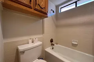 1030 Clinton St, Carrollton, TX 75007 - Photo 30