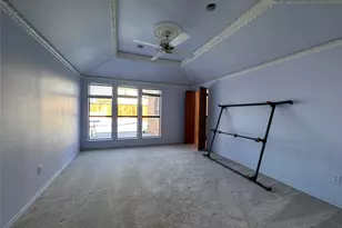 1030 Clinton St, Carrollton, TX 75007 - Photo 22