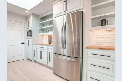 8807 Graywood Drive, Dallas, TX 75243 - Photo 10