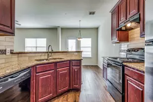 8735 Manhattan Ave, Plano, TX 75024 - Photo 4