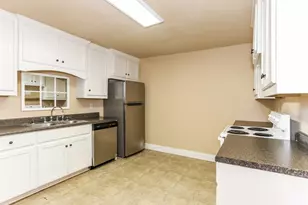 1103 Warden St, Benbrook, TX 76126 - Photo 6