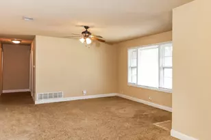 1103 Warden St, Benbrook, TX 76126 - Photo 4
