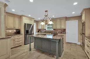 649 Anderson Rd, Whitesboro, TX 76273 - Photo 12