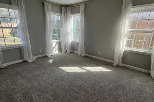 3332 Katrine St, Haltom City, TX 76117 - Photo 12