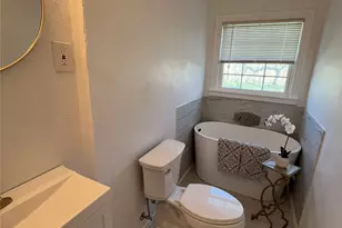 3332 Katrine St, Haltom City, TX 76117 - Photo 8