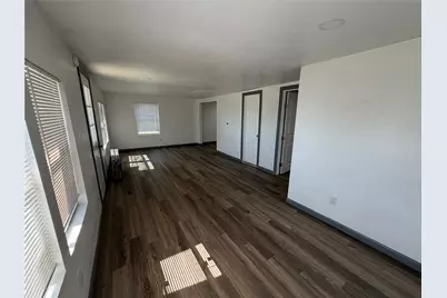 1403 SE Martin Luther King Jr Street, Mineral Wells, TX 76067 - Photo 4