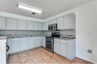10141 Chapel Rock Drive, Fort Worth, TX 76116 - Photo 2